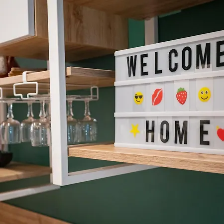 Le Jardin Secret סנט-אומר